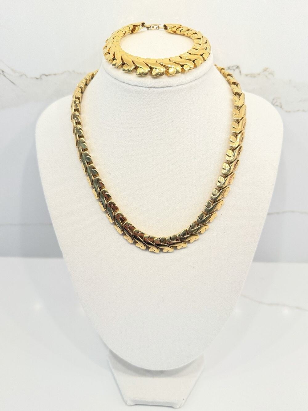 Vintage Napier Sculptural Modernist Leaf Link Necklace Bracelet Set Gold Tone